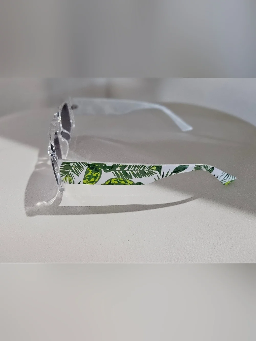 Retro Clear Frame Sunglasses Tropical Palm Print Arms Gradient Lens UV Protectio